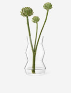 Vase sculpté par LSA International