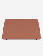 Lit plateforme Lama par DISC Interiors