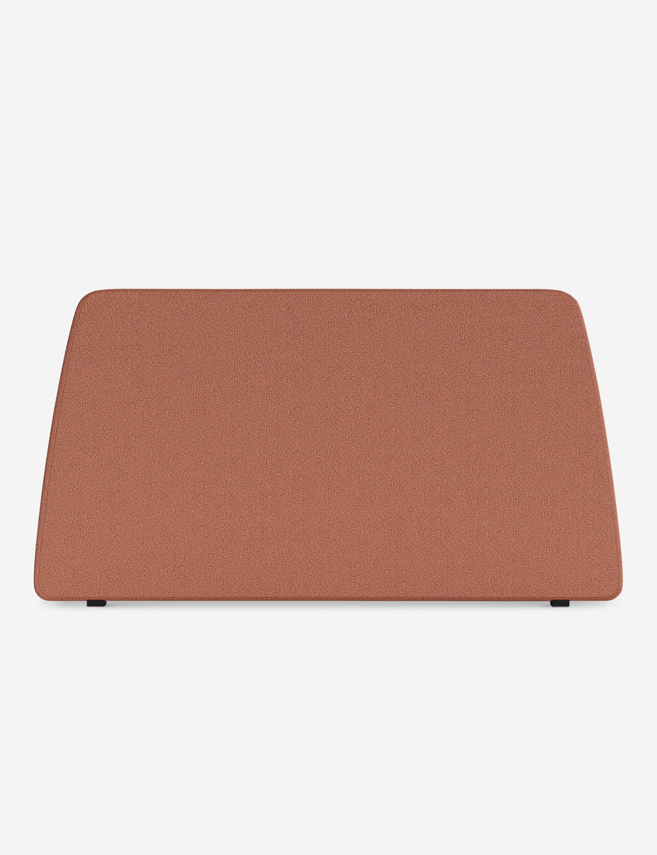 Lit plateforme Lama par DISC Interiors