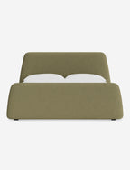 Lit plateforme Lama par DISC Interiors