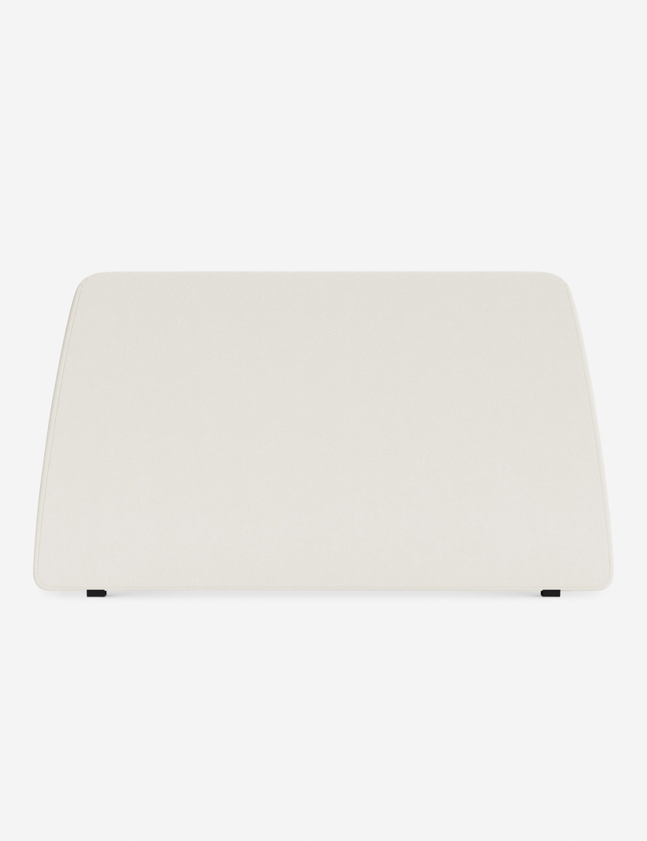 Lit plateforme Lama par DISC Interiors