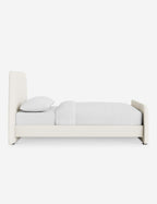 Lit plateforme Lama par DISC Interiors