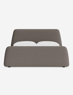 Lit plateforme Lama par DISC Interiors