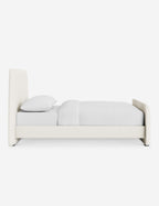 Lit plateforme Lama par DISC Interiors