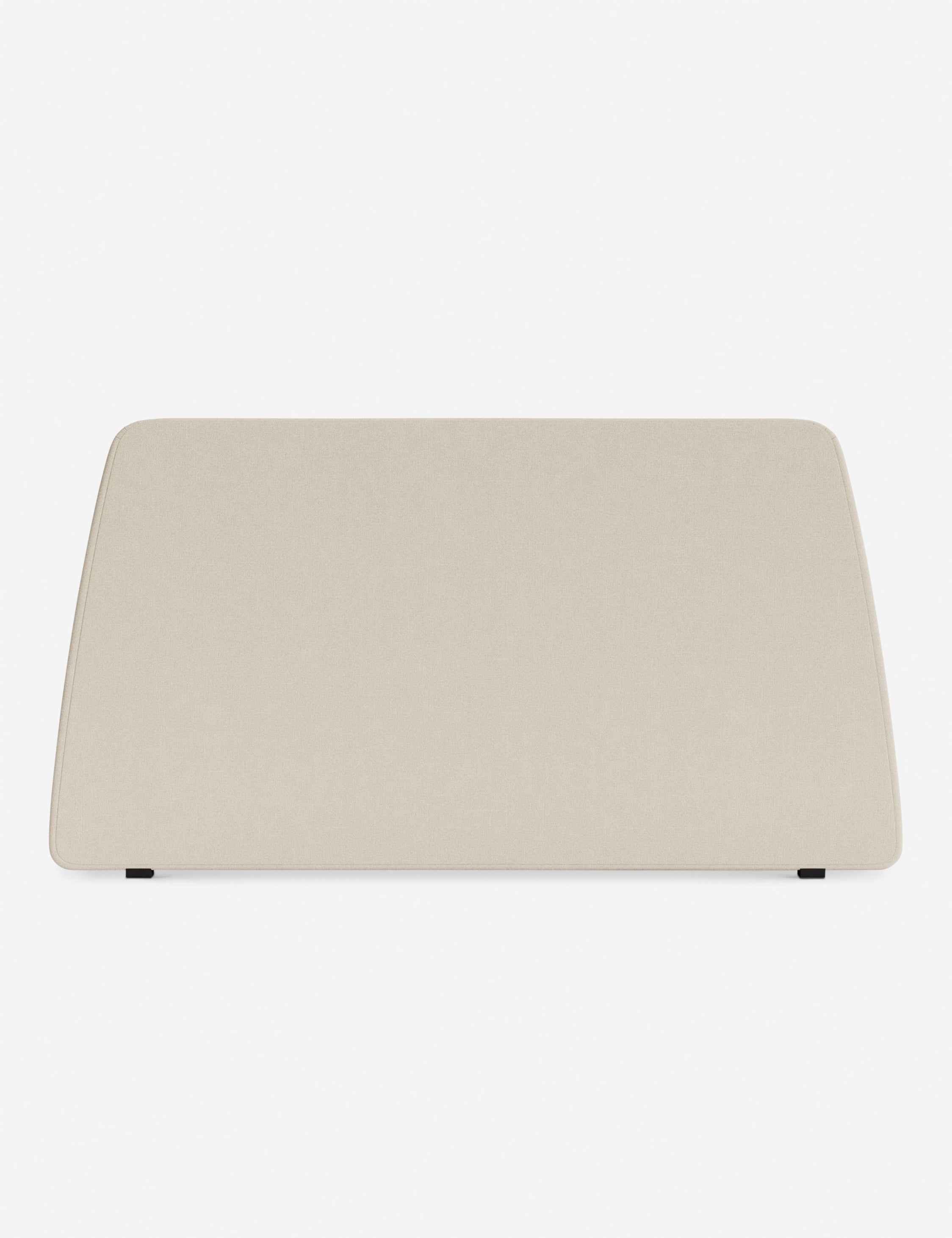 Lit plateforme Lama par DISC Interiors