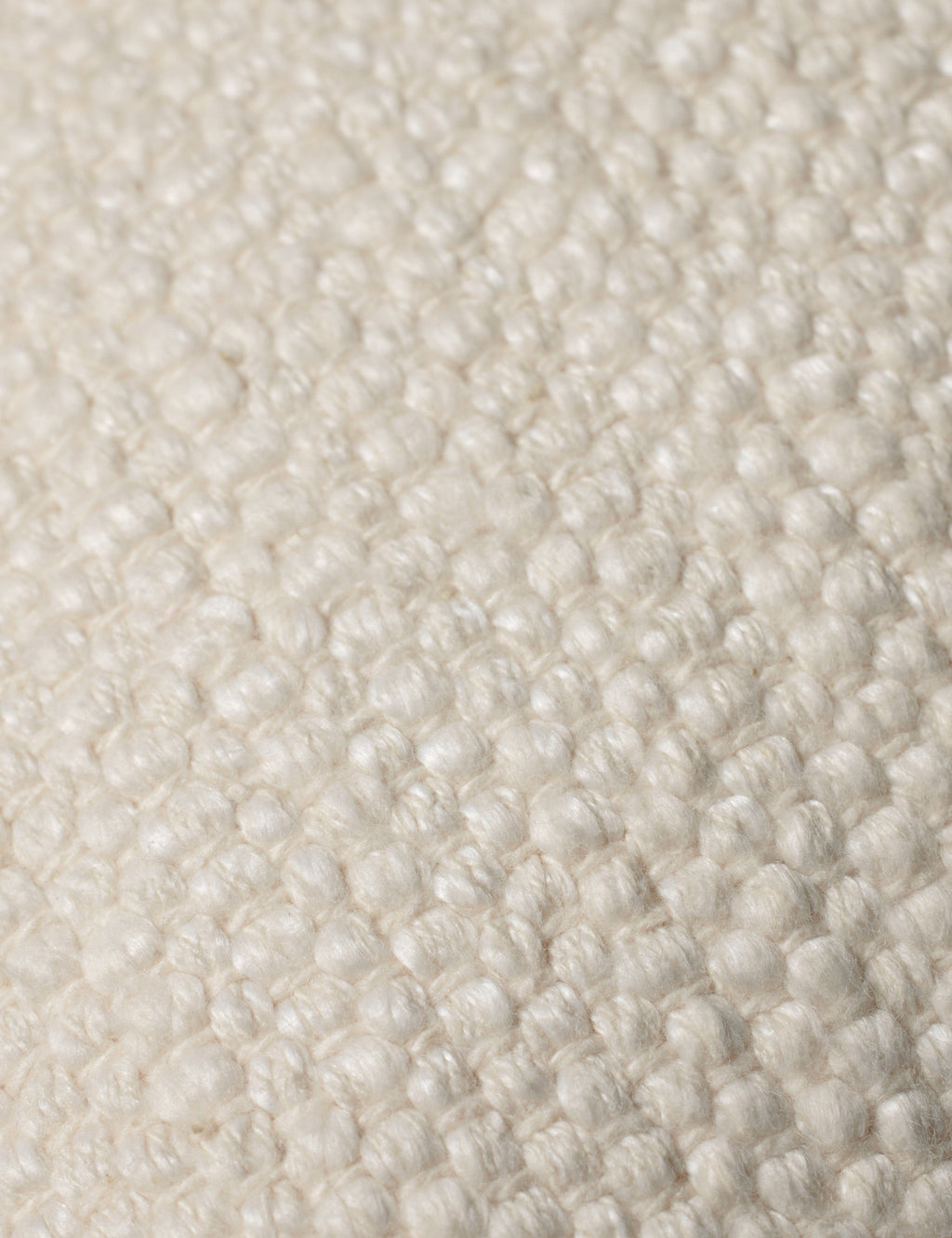 Coussin Jett de Magnolia Home par Joanna Gaines x Loloi