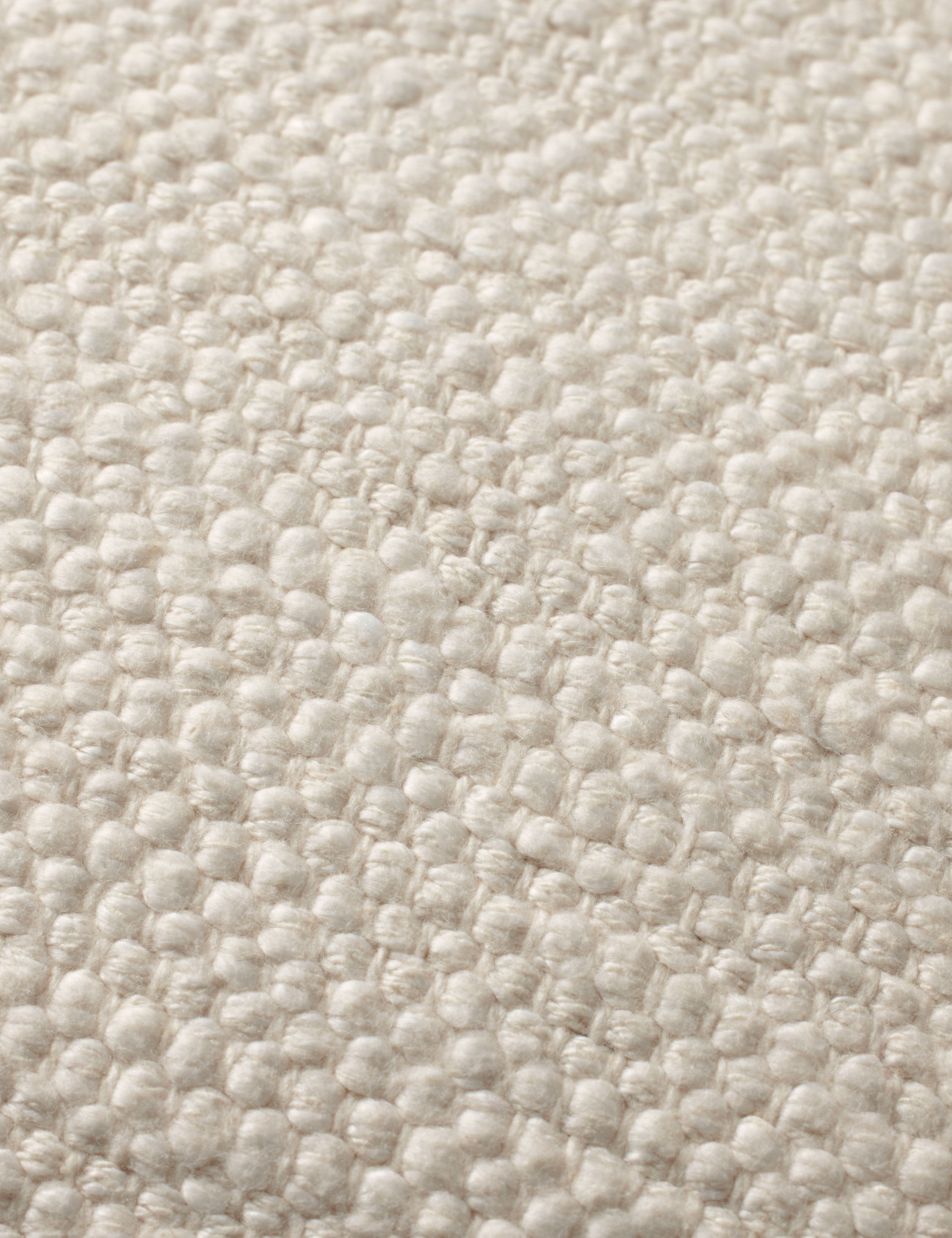 Coussin Jett de Magnolia Home par Joanna Gaines x Loloi